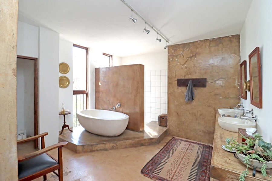 4 Bedroom Property for Sale in Hartbeespoort North West